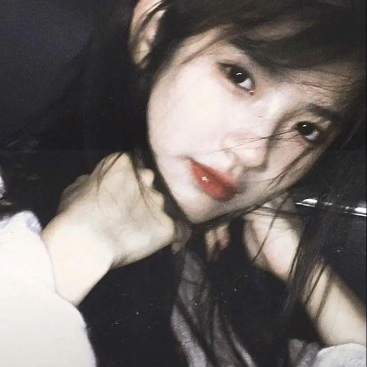 传闻中的女人